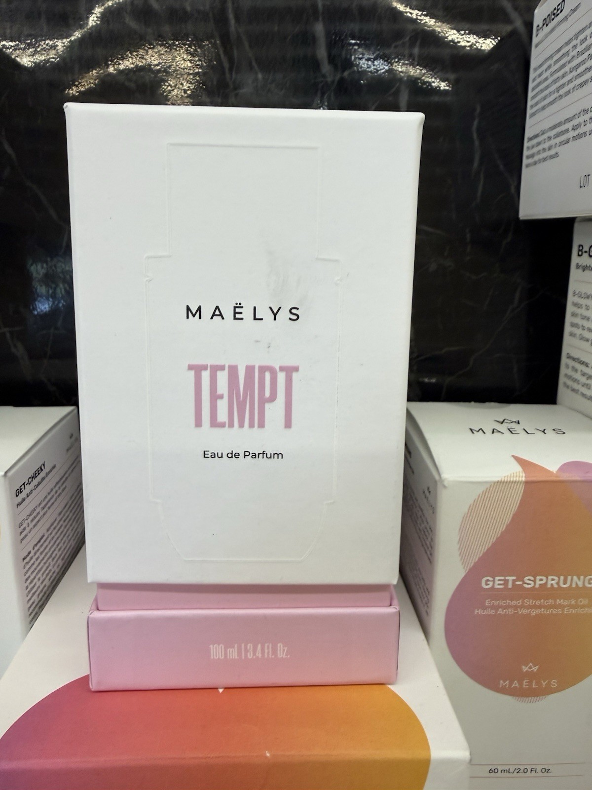 MAELYS DELUXE 15 Piece SEE PHOTOS AND DESCRIPTION BOX