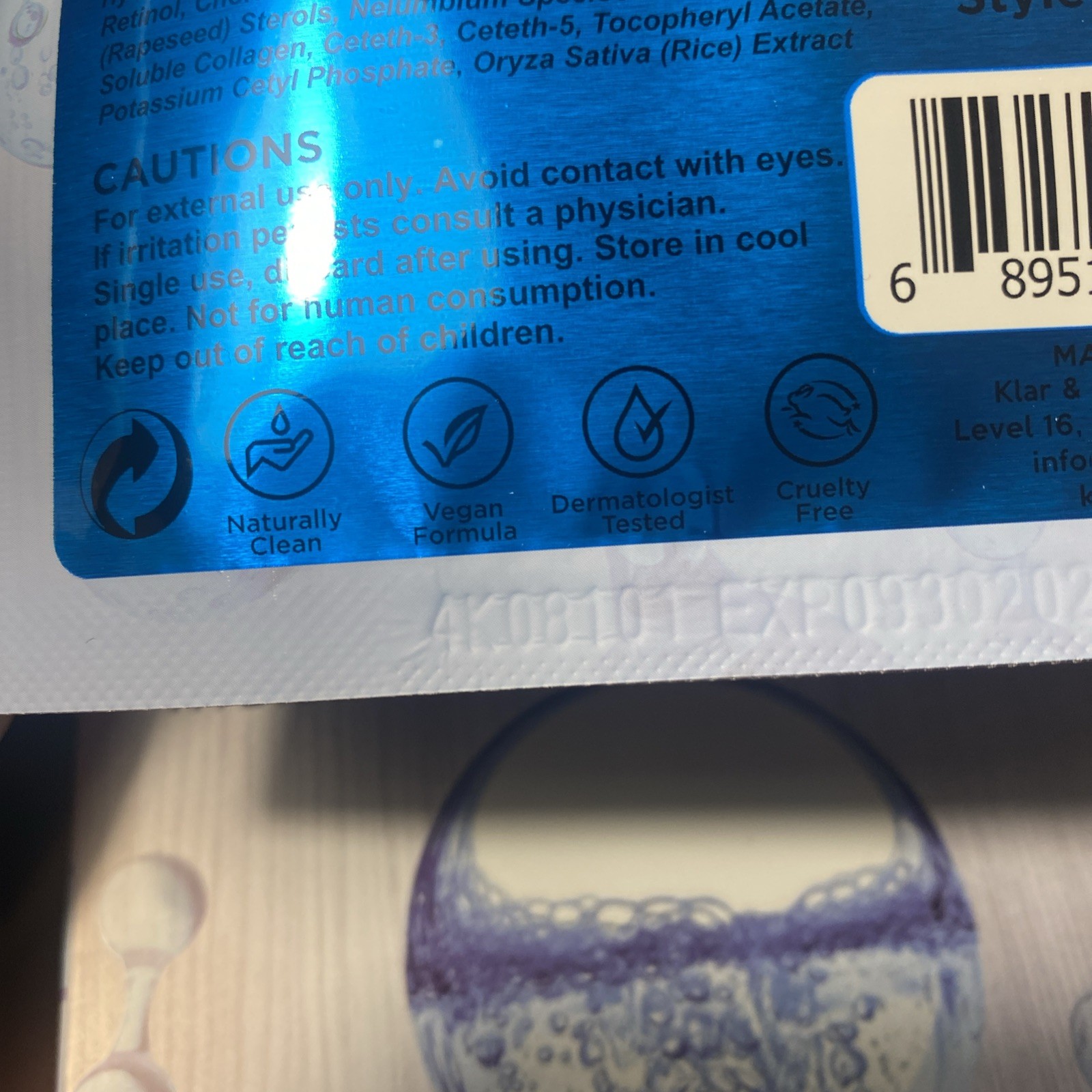 Azure Cosmetics Hyaluronic Acid & Retinol Face Mask Dermatologist Tested-1 mask