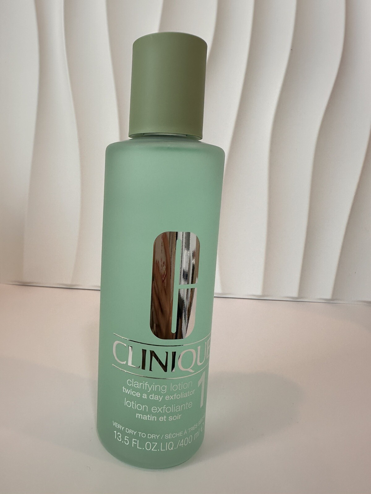 Clinique ~ Clarifying Lotion #1- Very Dry To Dry Skin – 6.7 Oz.- 200ml – New