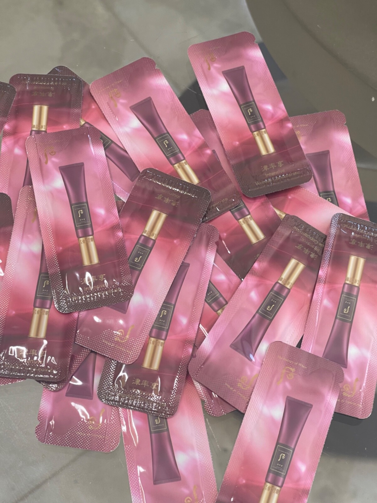 The History of Whoo Intensive Wrinkle Concentrate 1ml X 120pcs