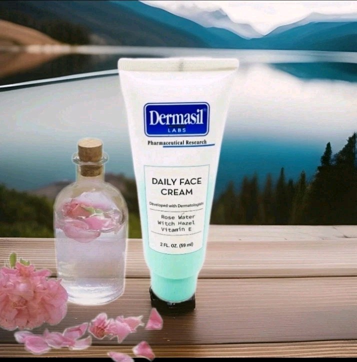Dermasil Labs Daily Face Cream, Rose Water, Witch Hazel, Vitamin E, 2oz – Sealed