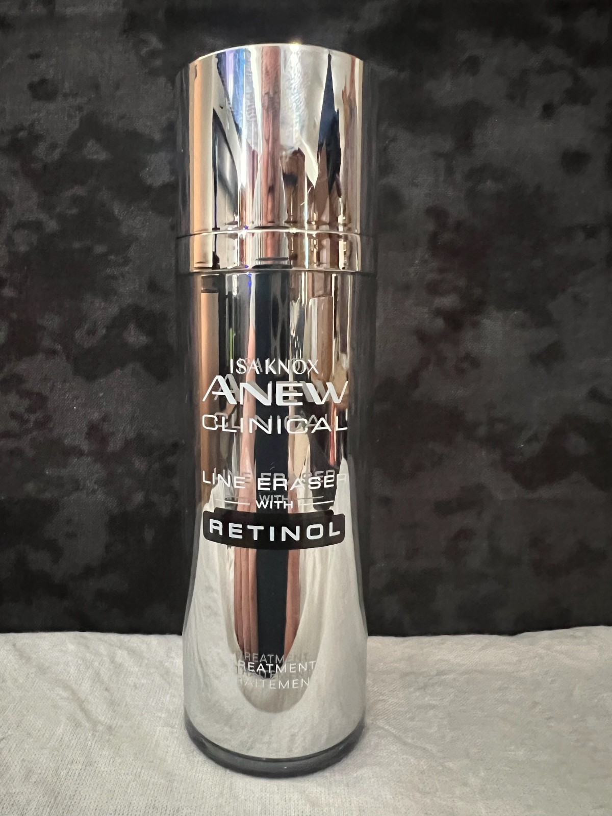 New Avon Isa Knox Anew Clinical Line Eraser with Retinol Treatment