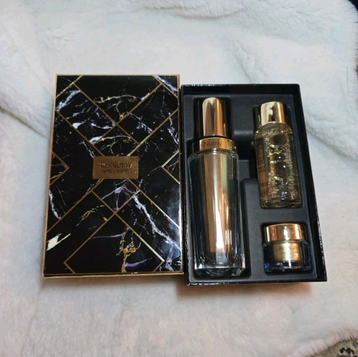 esteelauder RE-NUTRIVUNFORGETTABLE RADIANCE RITUAL SKINCARE SET