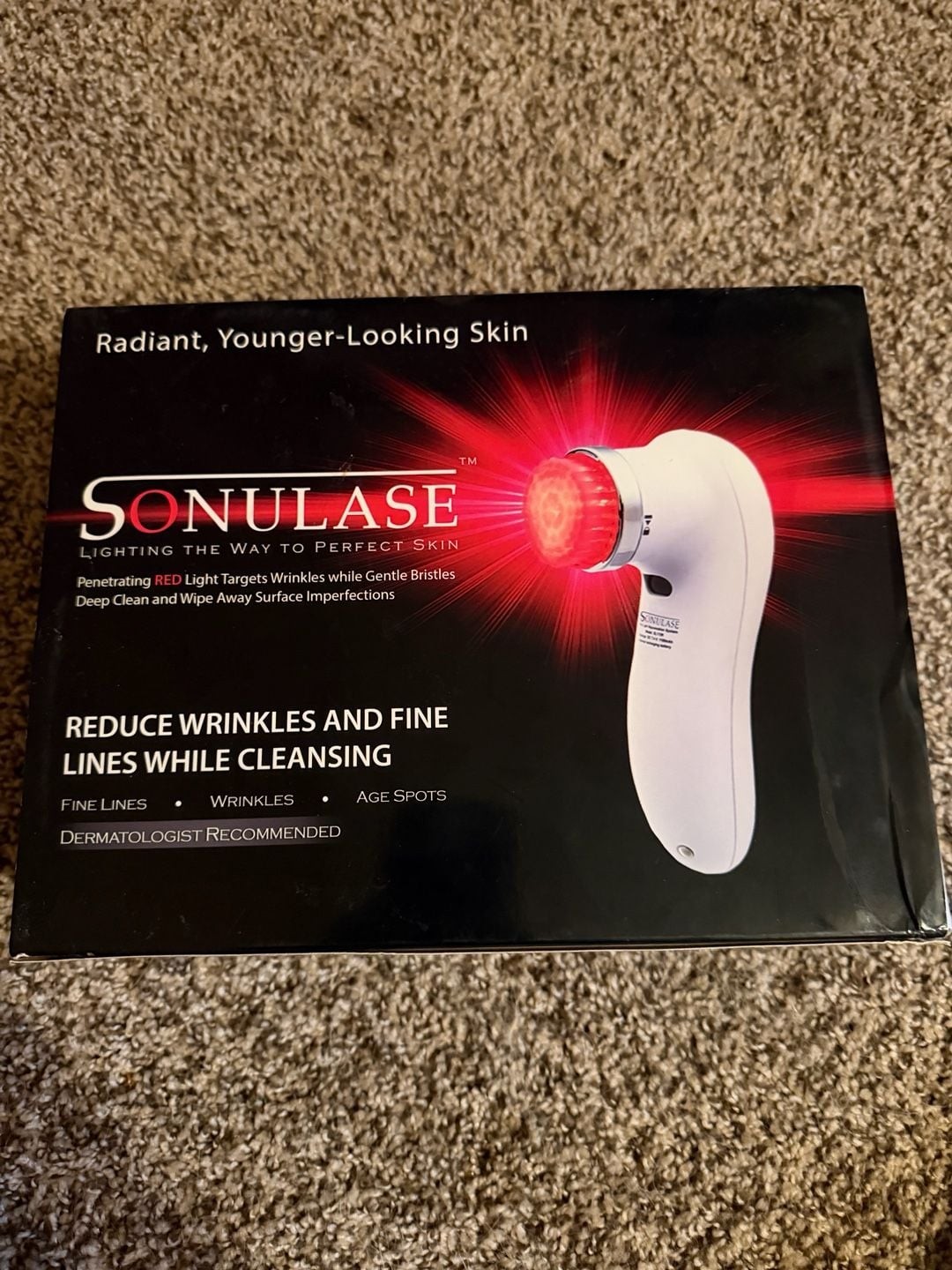 Sonulase Age-Defying LightBrush 4-Piece Red Light Therapy Facial