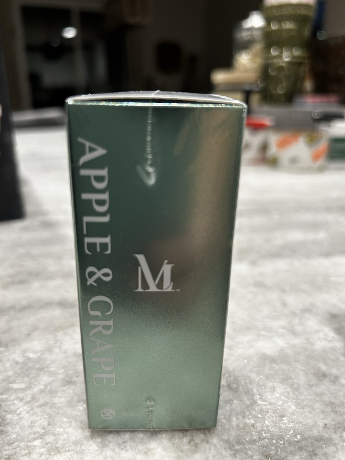 Latoua Mille Age-Defying Apple & Grape Extract Serum NIB Sealed
