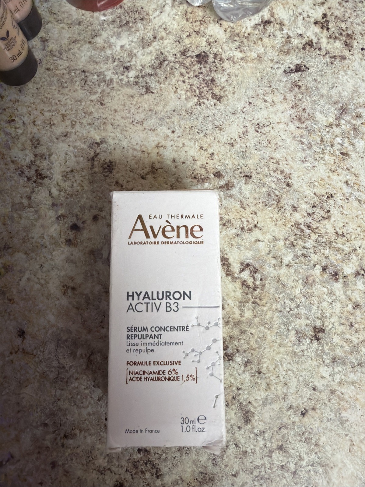 Avene Hyaluron Activ B3 Concentrated Serum Ex 4/27 CAT LADY 🐈‍⬛🍩🐈🧁