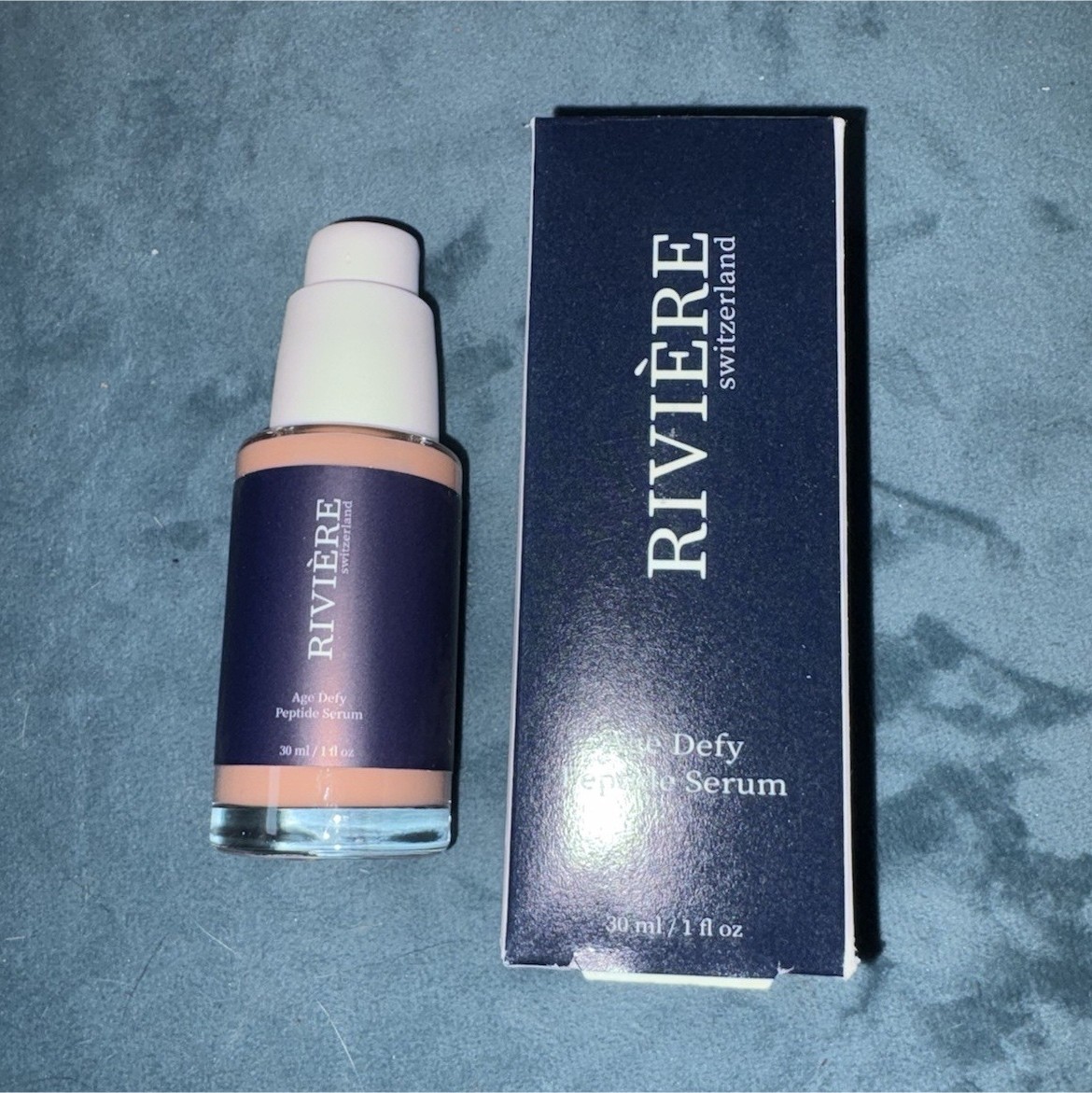 RIVIÈRE Switzerland Age Defy Peptide + Hyaluronic Face Serum Vegan 1 oz