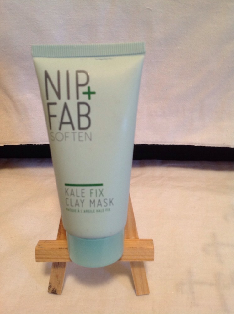 NIP + FAB SOFTEN KALE FIX CLAY FACE MASK 1.7 oz