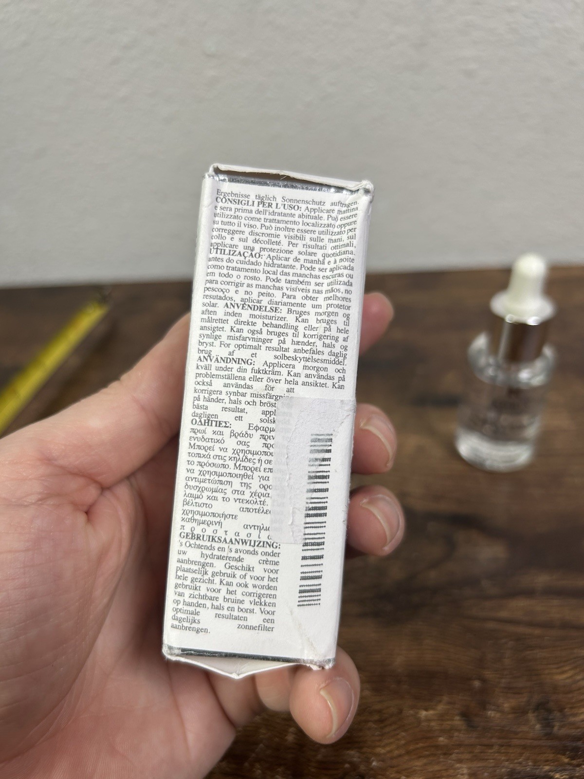Kiehl’s Clearly Corrective Dark Spot Solution – 1oz.