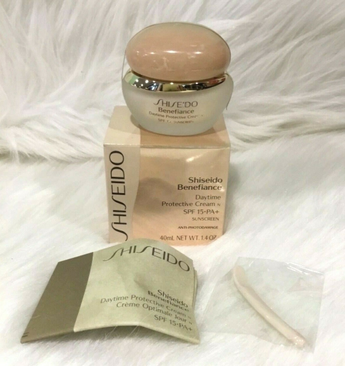 Shiseido Benefiance Daytime Protective Cream SPF15 40ml./1.4oz NEW SEALED IN BOX