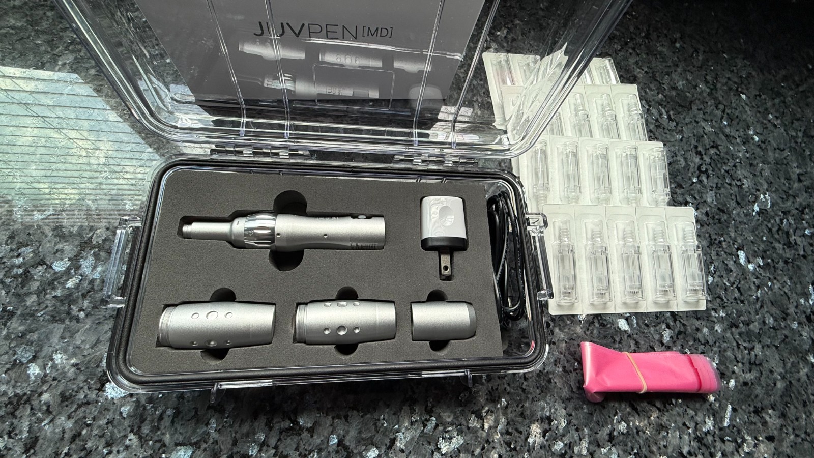 JuvPen MD Microneedling Pen