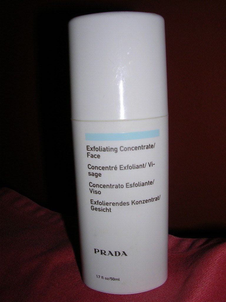 Prada Exfoliating Concentrate for Face 1.7 oz / 50 ml NWOT