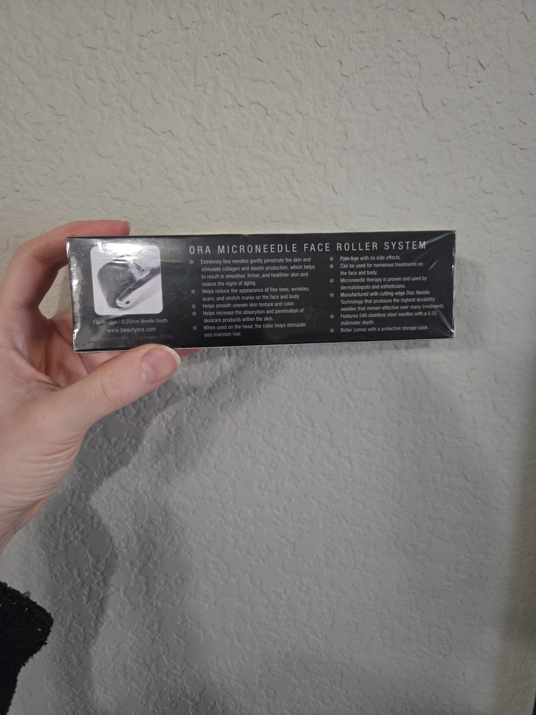 BEAUTY ORA Microneedle Face Roller System – NEW in Sealed Box