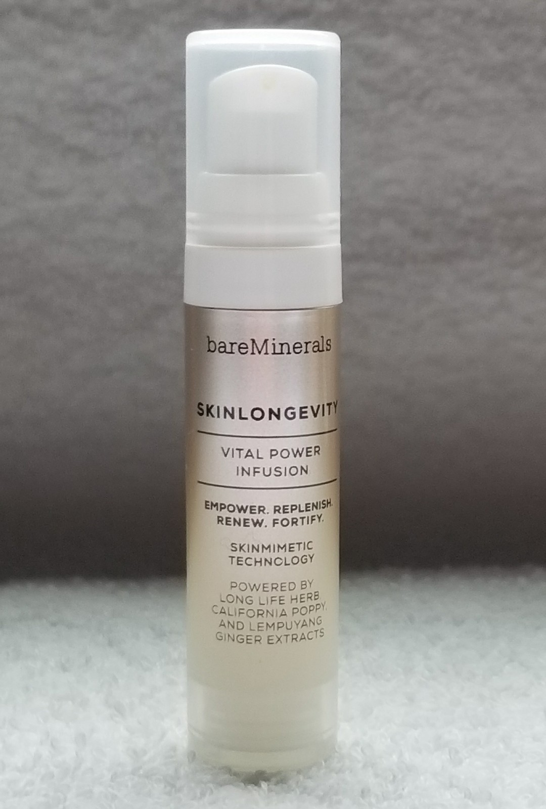 BareMinerals Bare Escentuals SKINLONGEVITY Vital Power Infusion .25 oz/7.5mL New