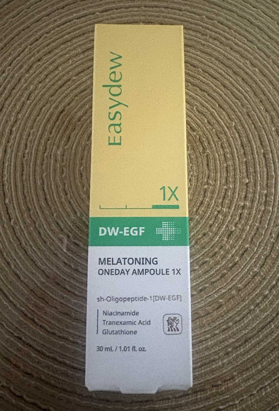 Easydew DW-EGF Melatoning Ampoule 1X 30mL / 1.01 fl oz Hydrating Dark Spot Serum