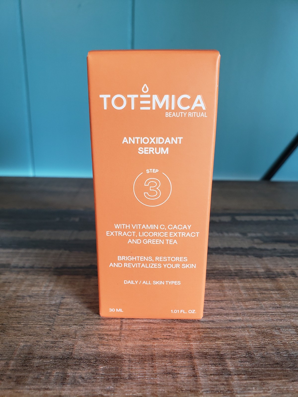 Totemica Beauty Antioxidant Serum Brightens Restores & Revitalizes New In Box