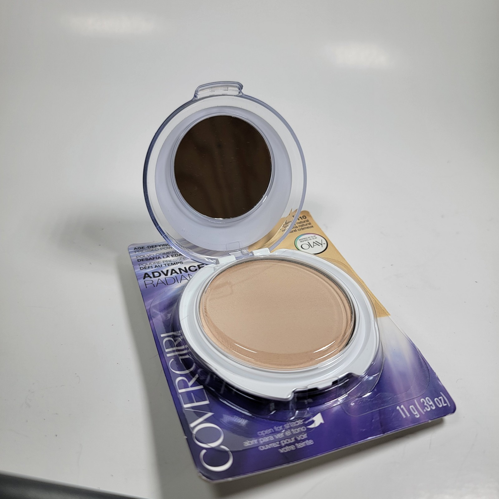 NEW RARE COVERGIRL ADVANCED RADIANCE AGE-DEFYING PRESSED POWDER 110 Creamy OLAY