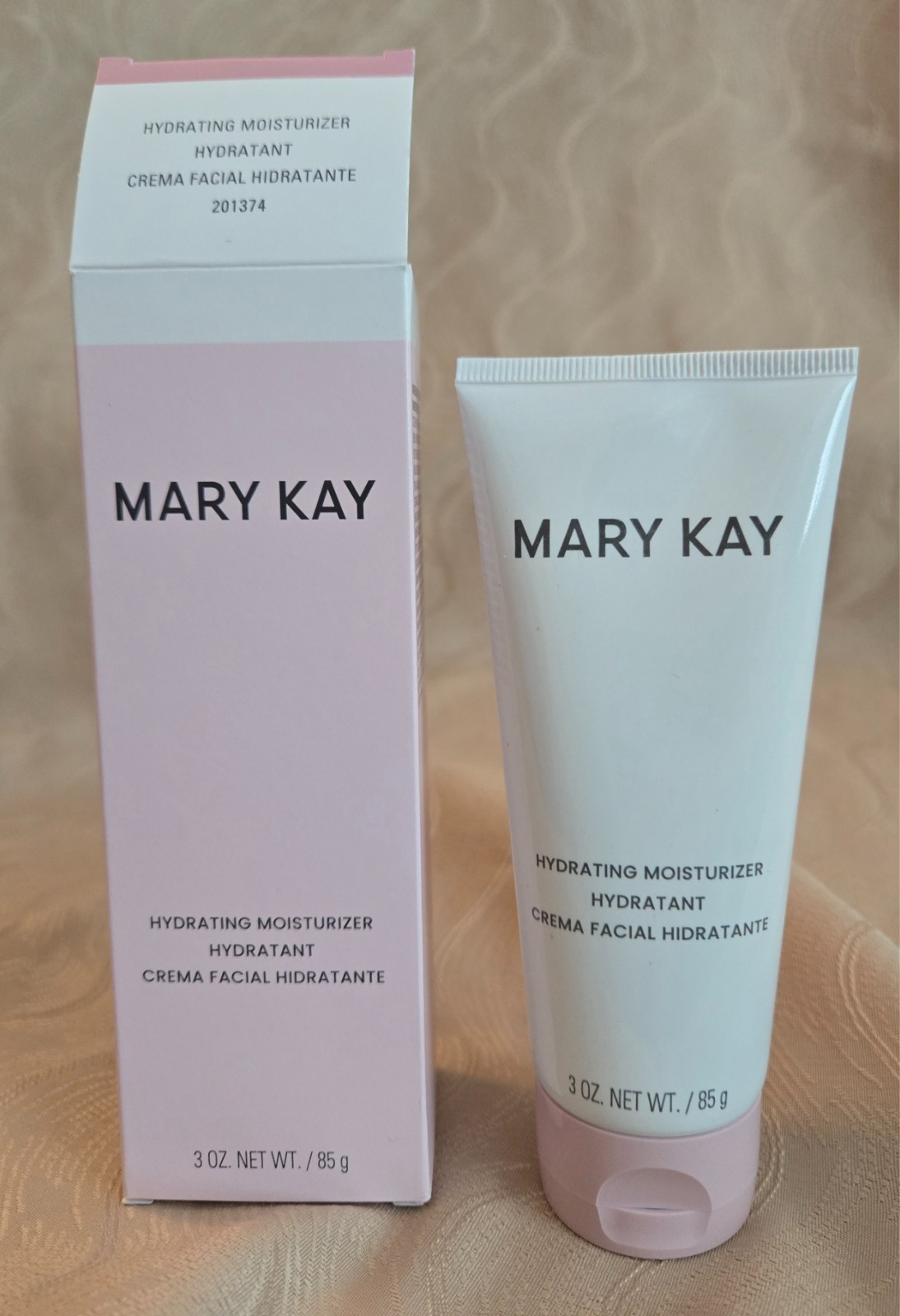 Mary Kay Hydrating Moisturizer 201374 NORMAL To DRY Skin NIB – $0 Shipping!