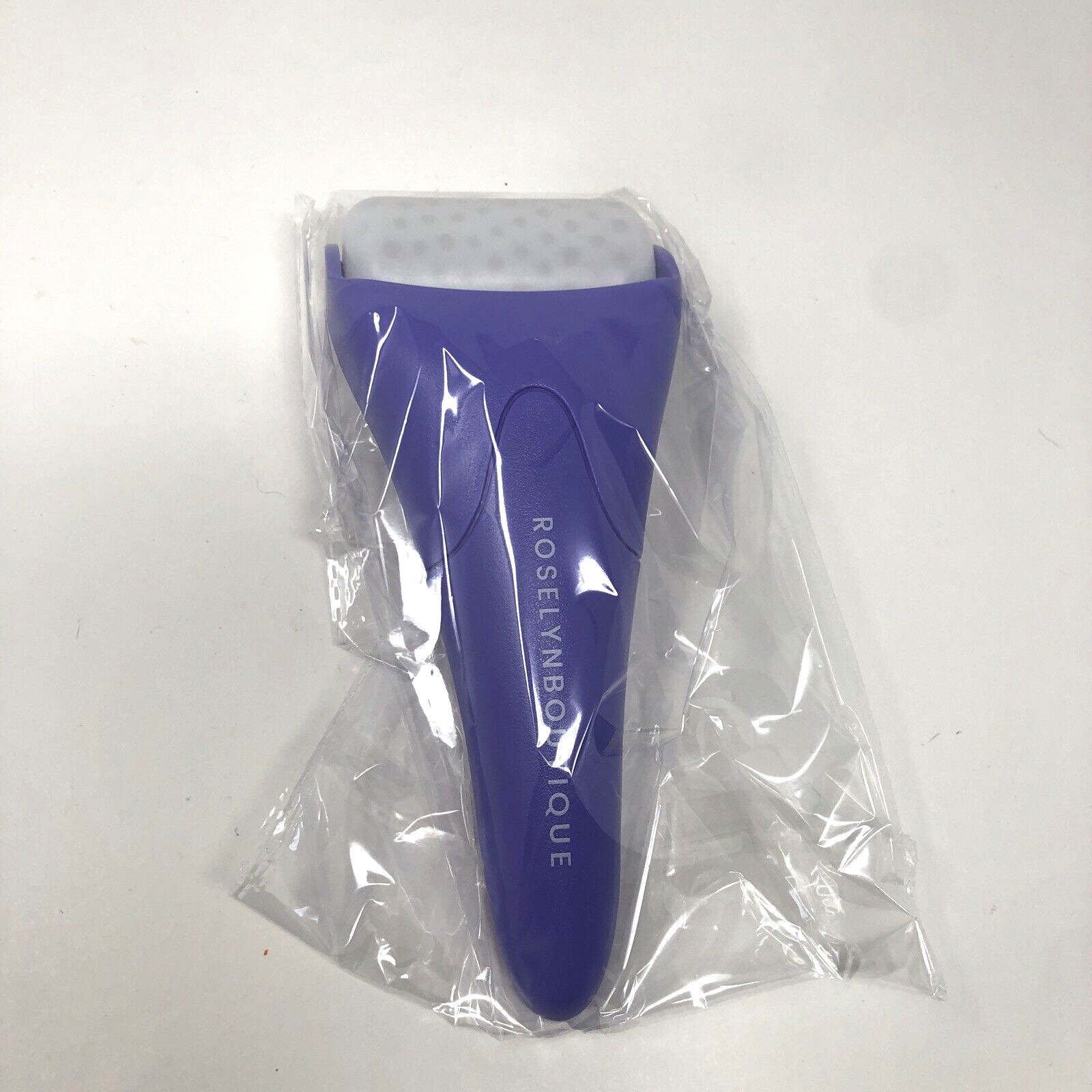 Ice Face Roller Massager Skin Care Puffiness Wrinkles Migraine Relief Purple