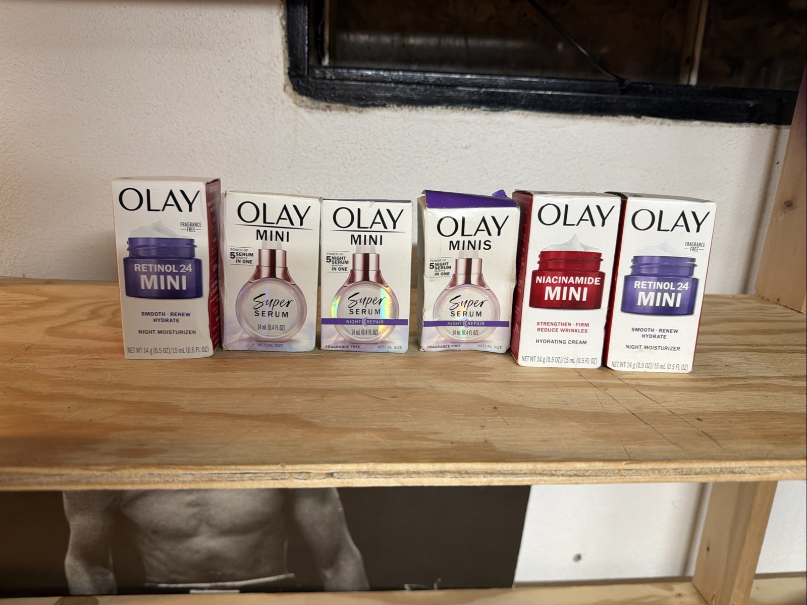 Olay Mini Lot Retinol 24, Super Serum And Niacinamide 0.5oz ( Lot of 6) New