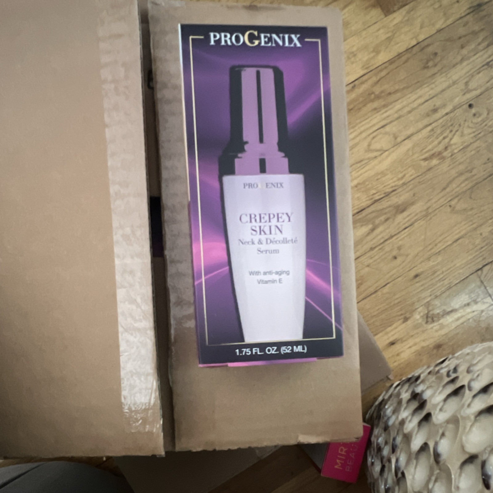PROGENIX Retinol Niacinamide Vitamin E Neck & Décolleté Serum 1.75 fl oz (52 ml)