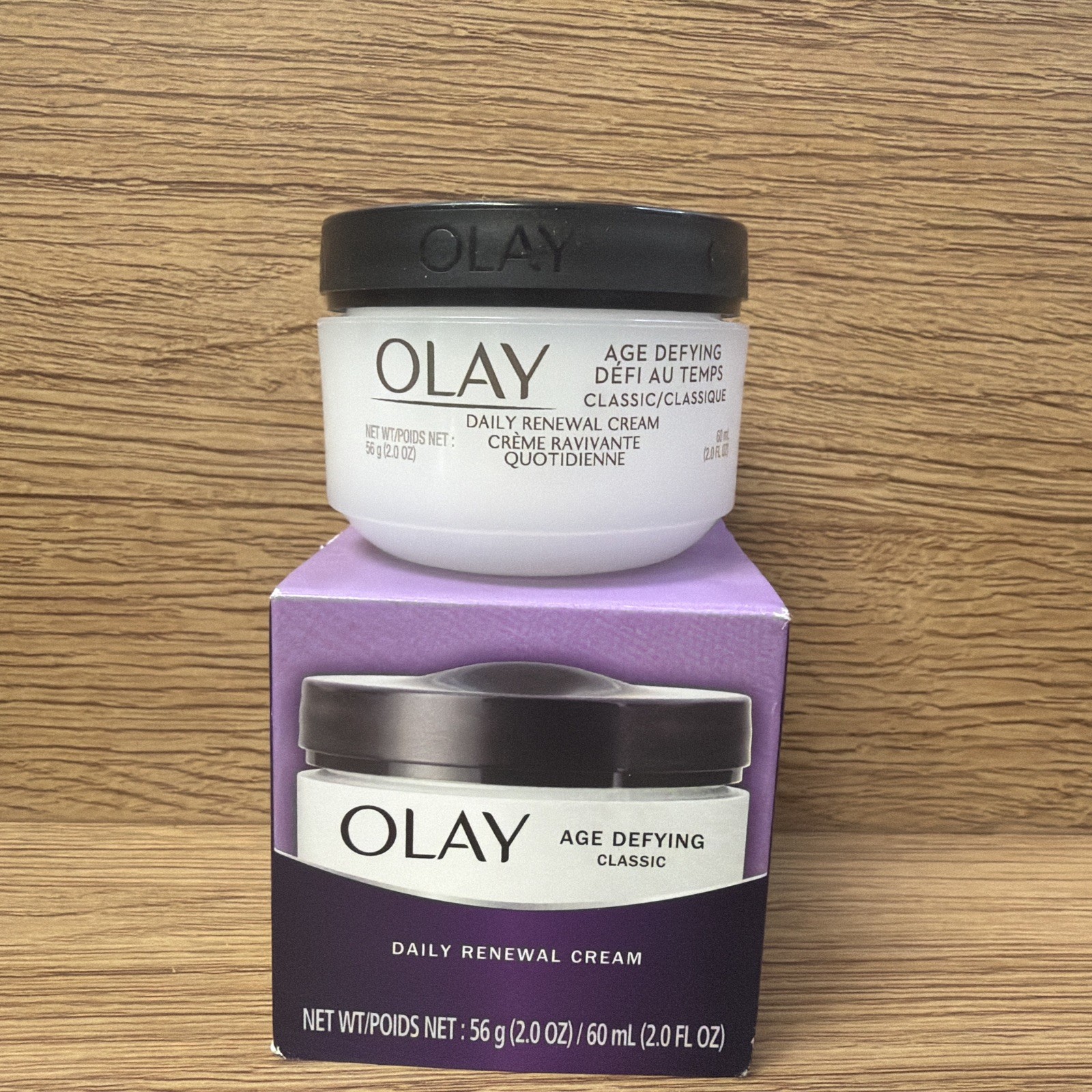 Olay Age Defying Classic Daily Renewal Cream Facial Moisturizer 2 oz New