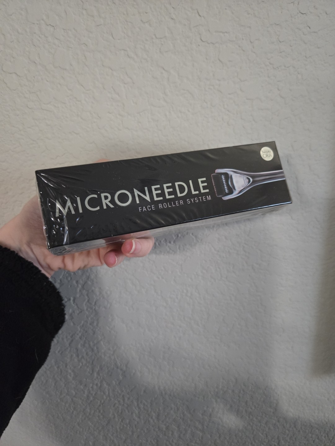 BEAUTY ORA Microneedle Face Roller System – NEW in Sealed Box