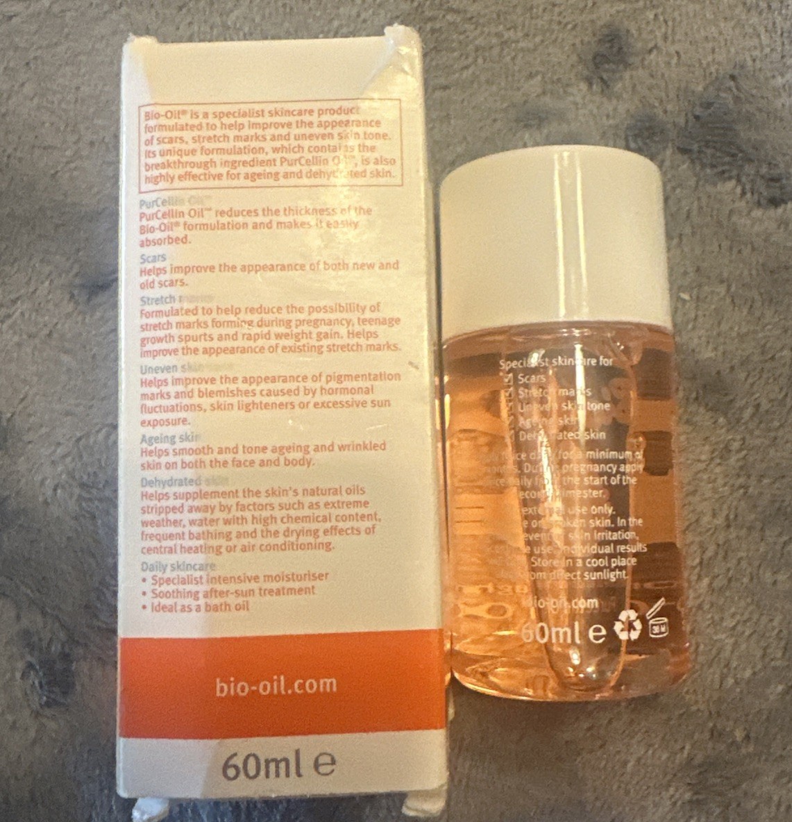 Bio-Oil Skincare Oil for Scars and Stretchmarks PurCellin 60ml. / 2 fl oz.