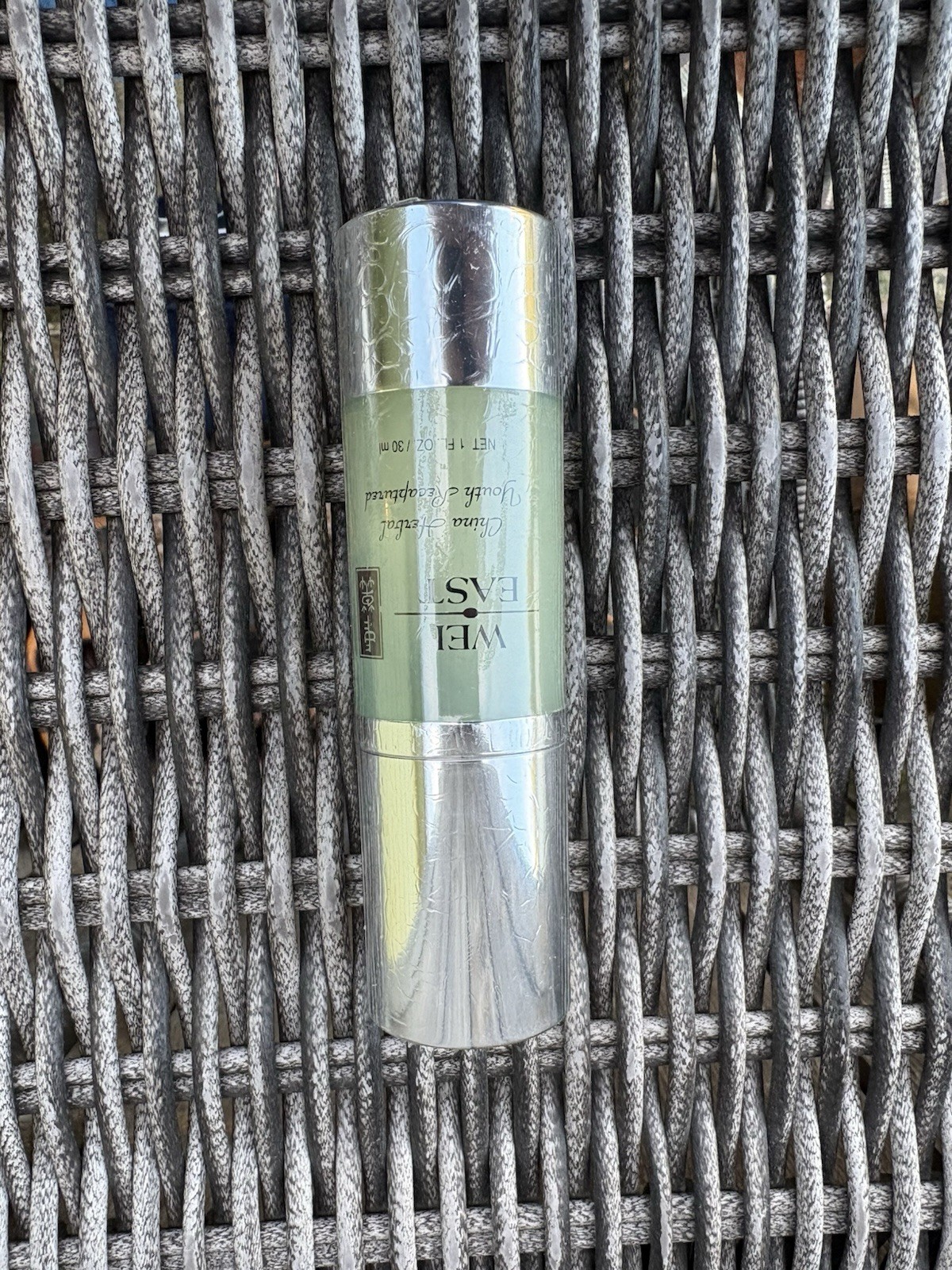 New Sealed Wei East Chestnut Instant Lifting Serum Green 0.5 fl oz / 14 ml