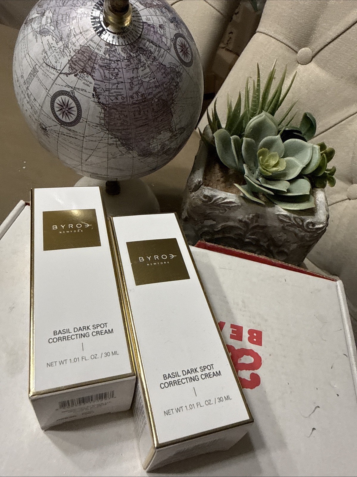2 Byroe – Basil Dark Spot Correcting Serum, 1.01 Fl Oz/30 mL ($85+ Value)