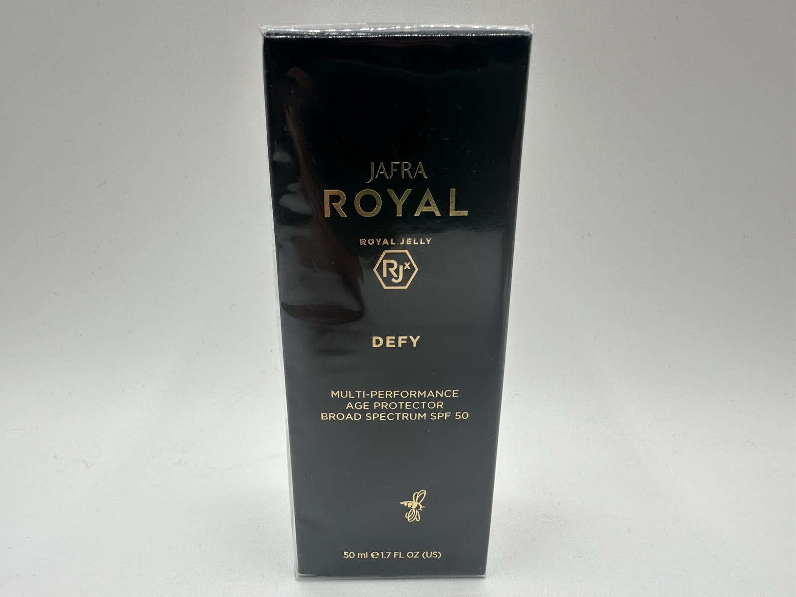 Jafra Royal Jelly Defy 1.7 FL OZ Multi-Performance Age Protector SPF50 – New