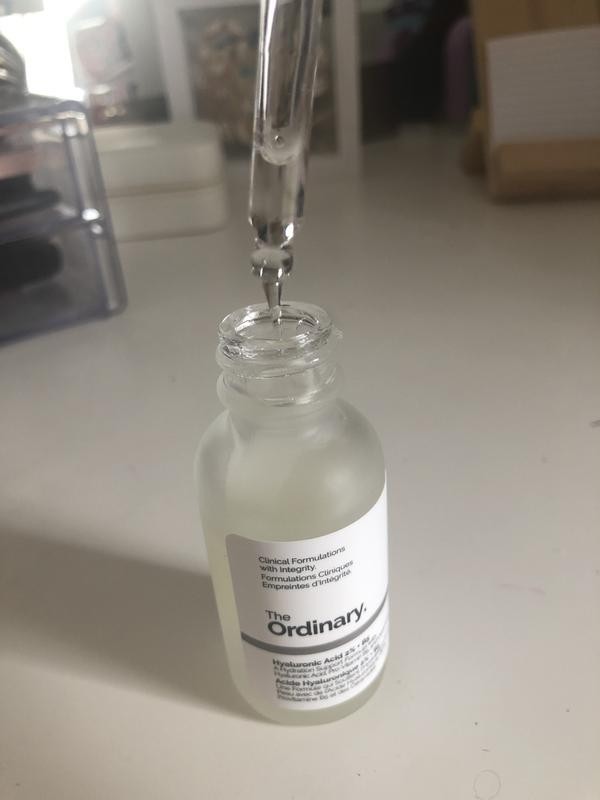 The Ordinary Hyaluronic Acid 2% + B5 Hydrating Serum with Ceramides