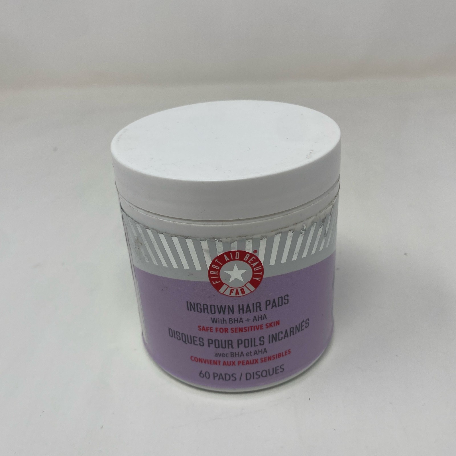 First Aid Beauty Ingrown Hair Pads BHA+AHA, 60 Pads, Purple/White