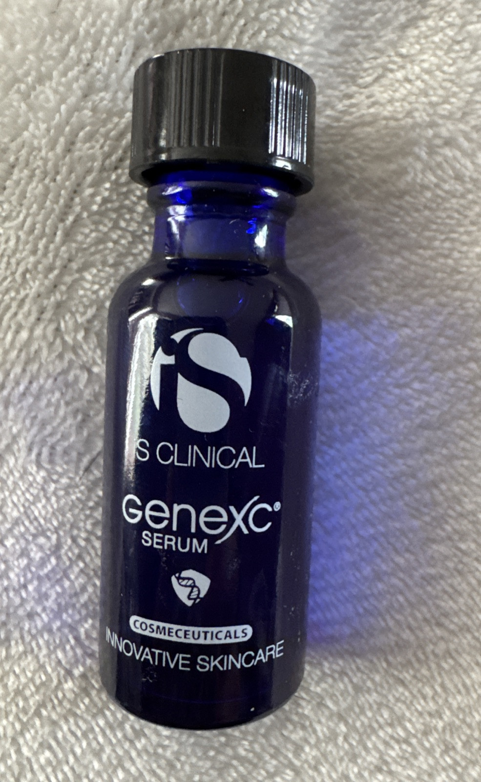 iS Clinical Genexc Serum .5 oz Exp 12/27 NWOB Read Description