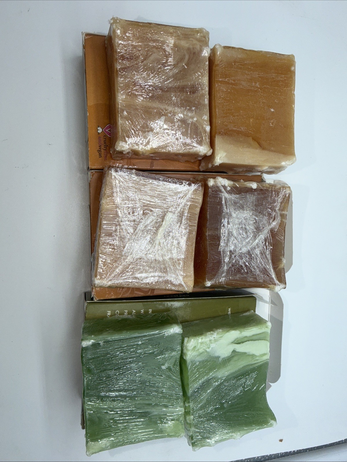 *Mixed Chicks Body Soap 8 oz – Pineapple Coconut x2 & Sweet Pear x1