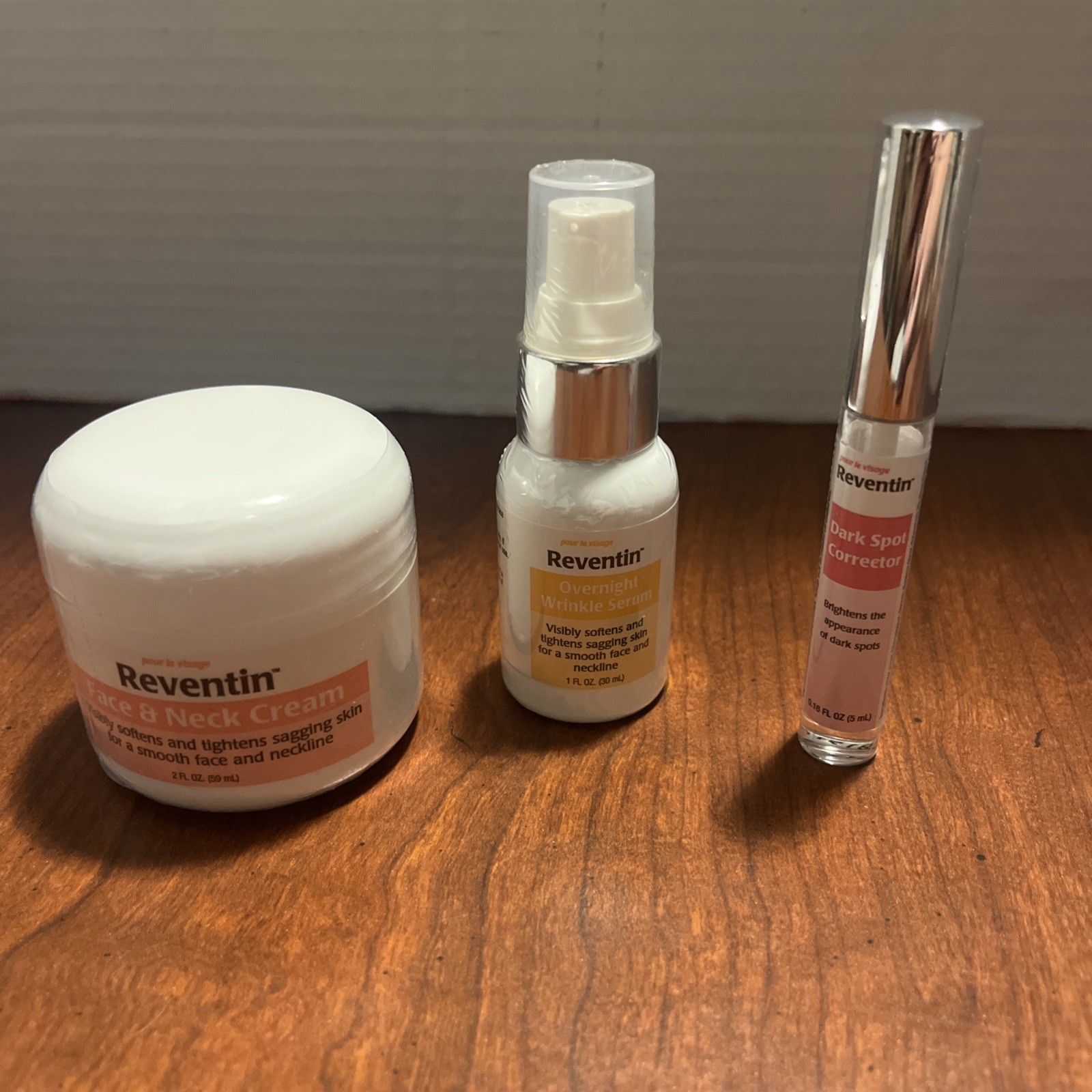 New Reventin 3pc Face & Neck Set Sealed