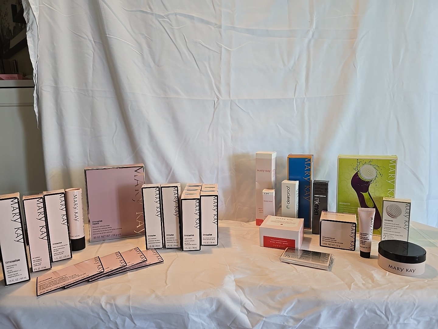 Mary Kay Specialized Skin And Body Care Lot Of 29