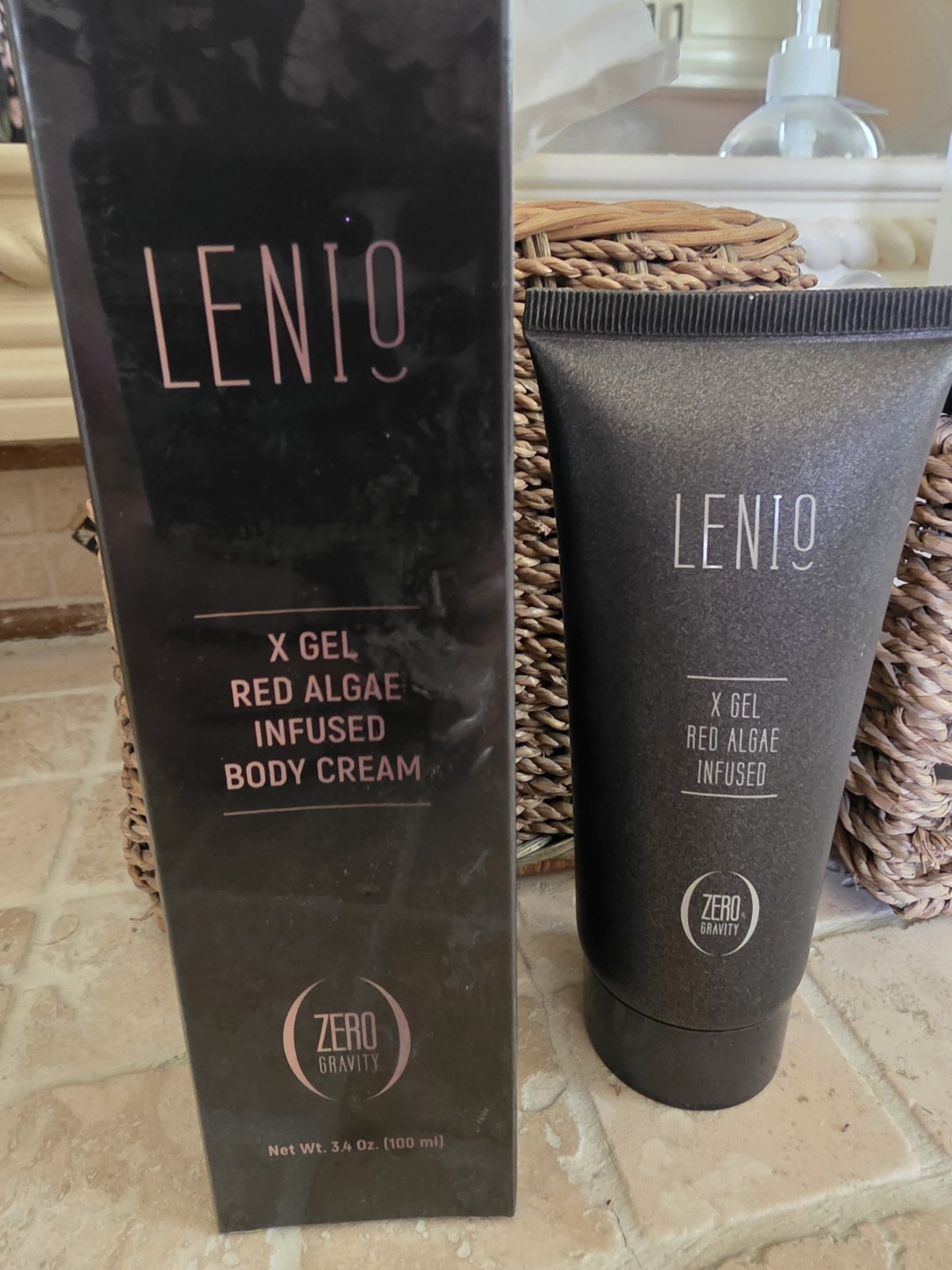 LENIO X Gel Zero Gravity Red Algae Infused Body Cream 100ml/ 3.4 fl oz .