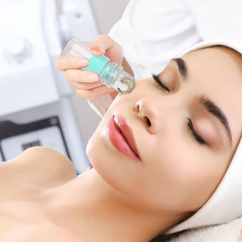 Disposable Roller for Beauty & Personal Care Facial Skin Beauty Care For HOMEUSE