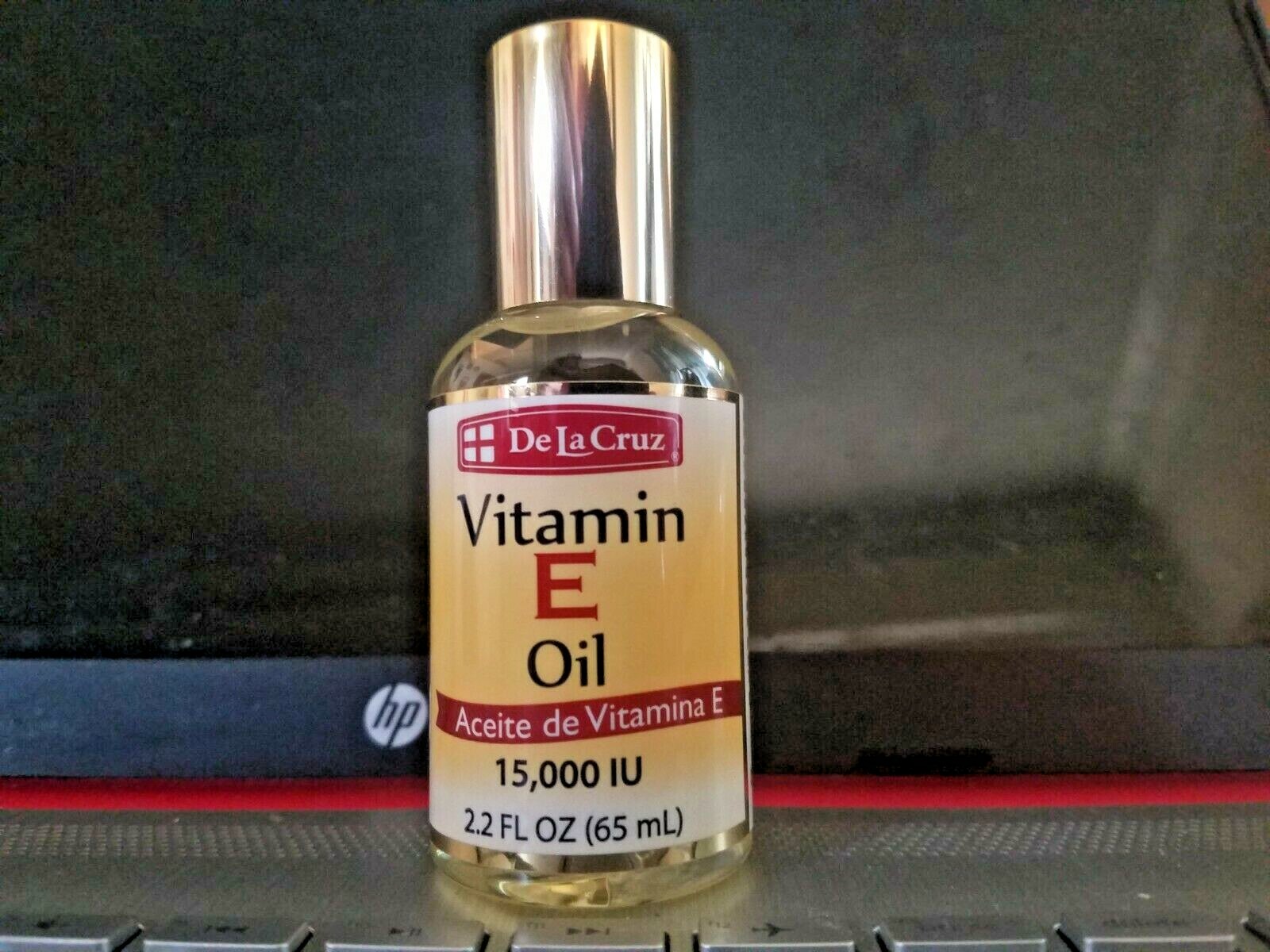 DE LA CRUZ VITAMIN E OIL MOISTURIZER 2.2 FL OZ.
