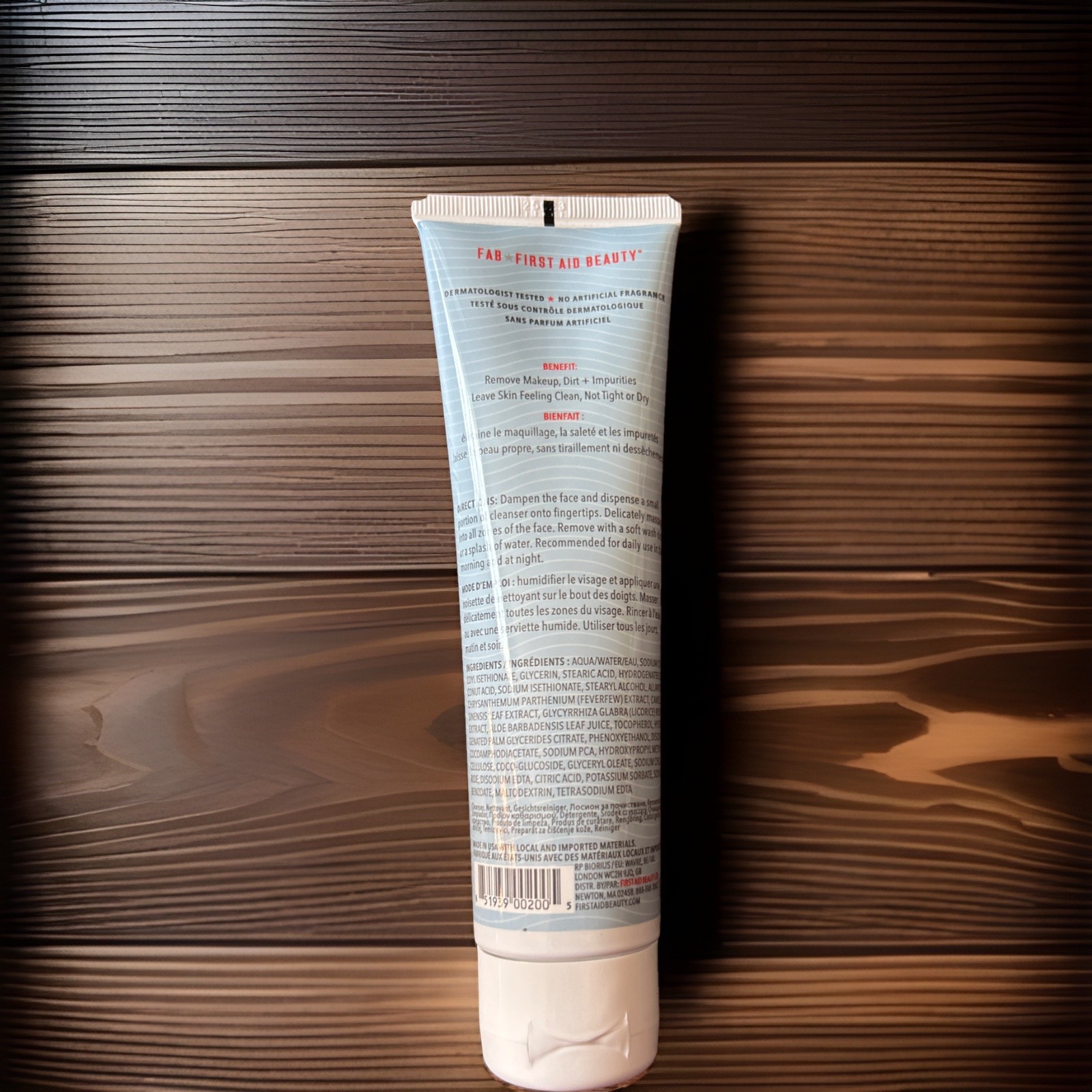 First Aid Beauty Pure Skin Face Cleanser 5 oz 142g FULL Size NEW