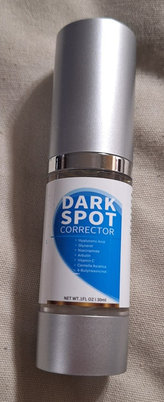 Dark Spot Corrector with vitamin C .1 fl oz/30 ml Expire 09/2028