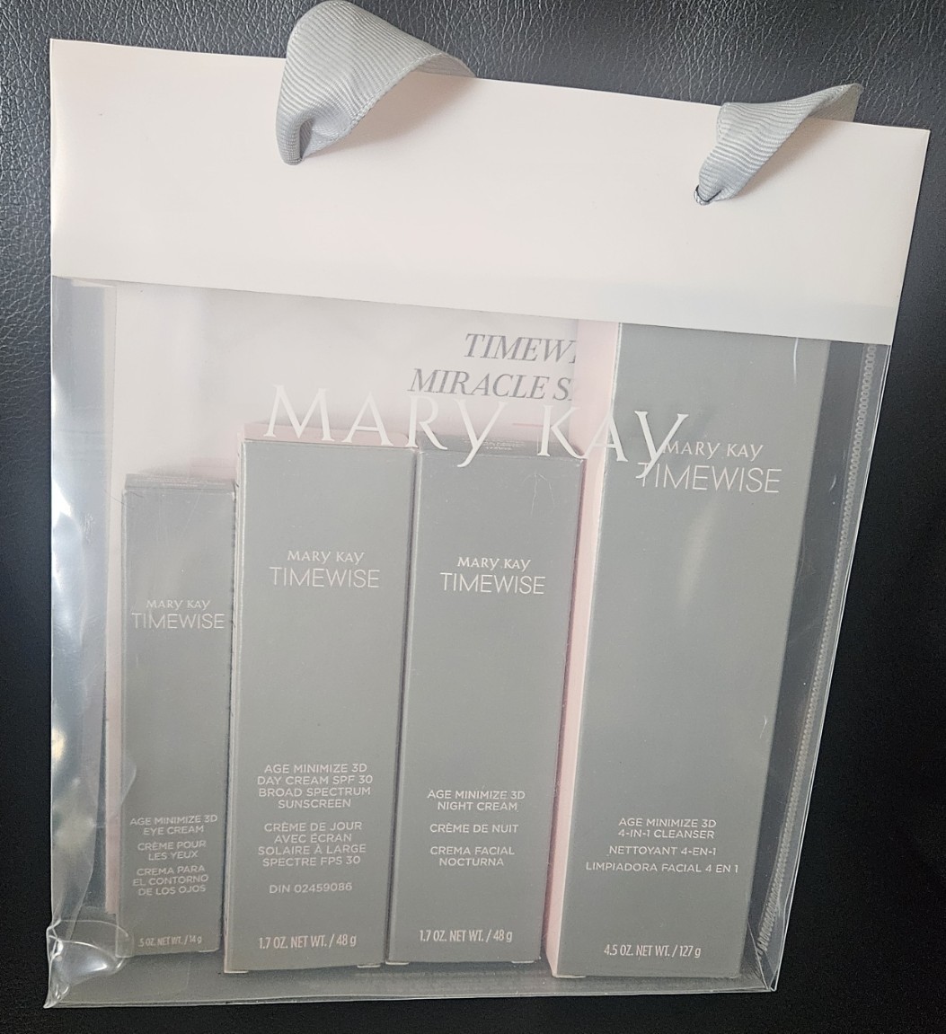 Mary Kay Timewise Age Minimize 3D Miracle Set 4 Pieces Combination To Oily NIB