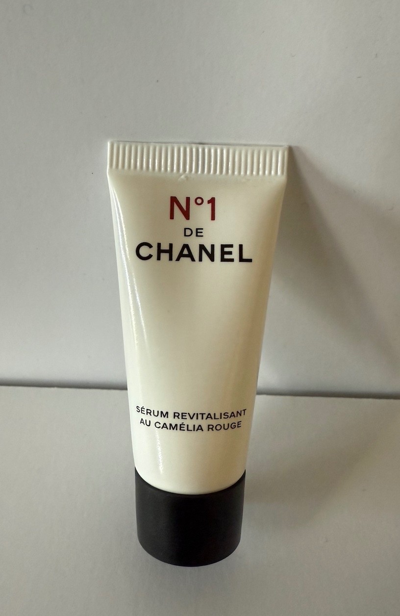 Chanel No 1 de Chanel Creme Riche Revitalisante 0.17oz/5ml- Deluxe Sample – NWOB