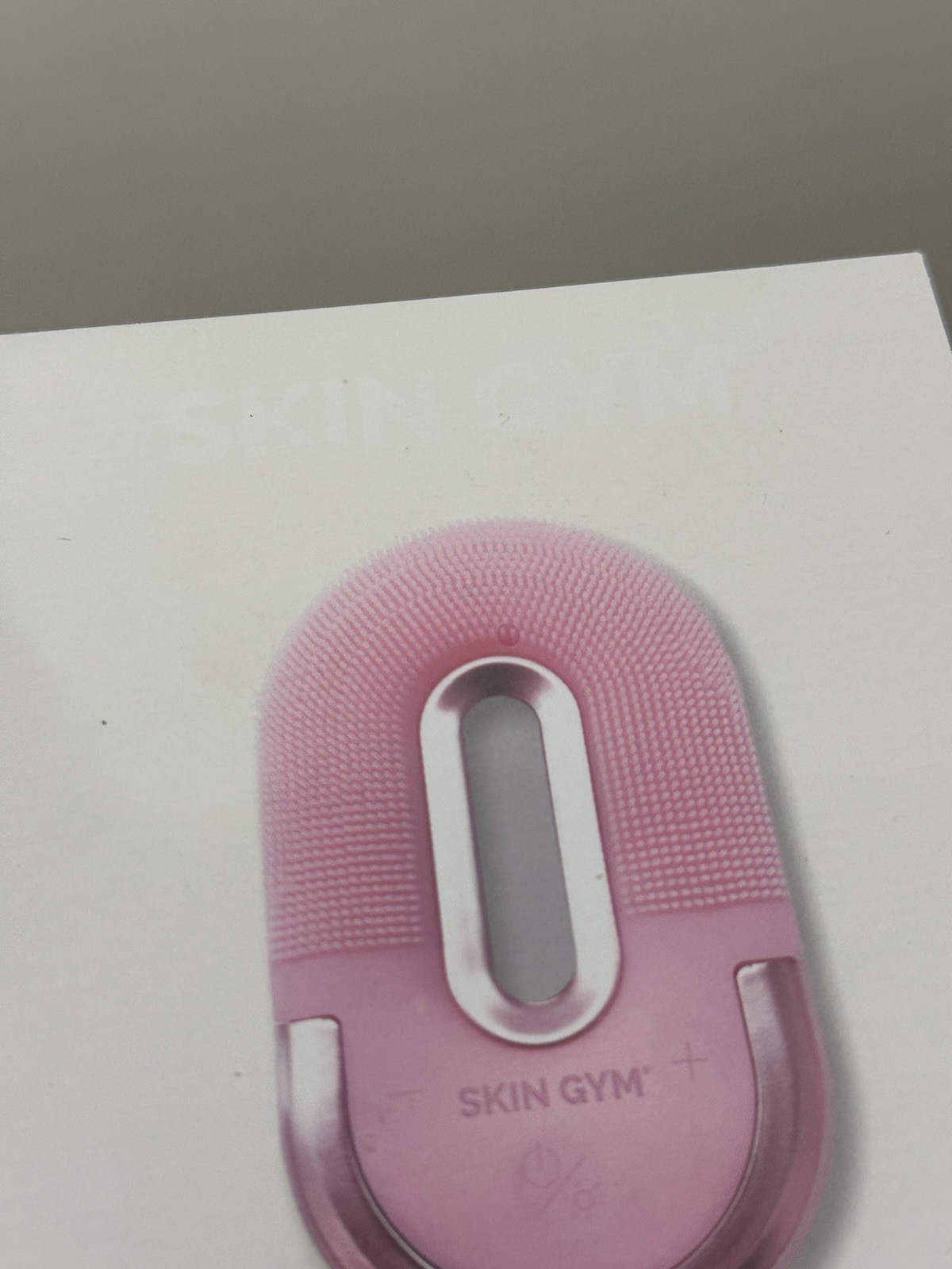 New and Sealed – Skin Gym TILKA CLEANSING BRUSH WITH LED