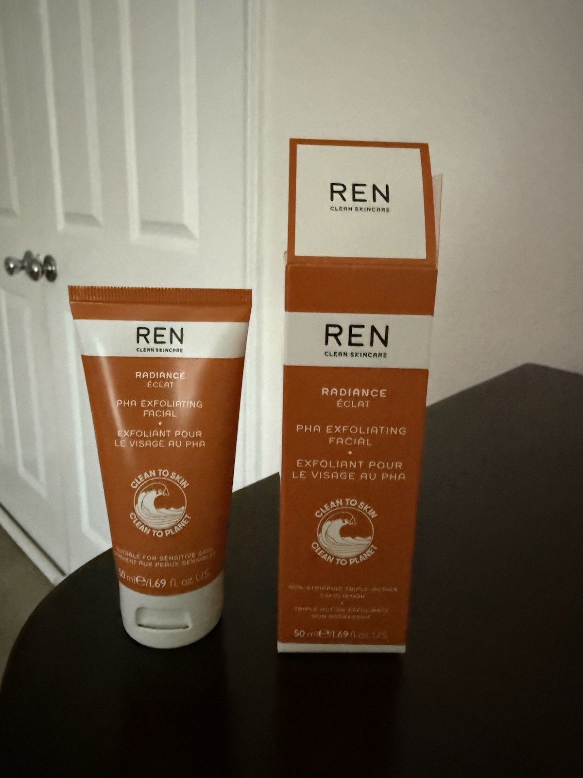 REN Clean Skincare AHA Smart Renewal Body Serum 1.69 oz Lactic Acid, Anti-Aging