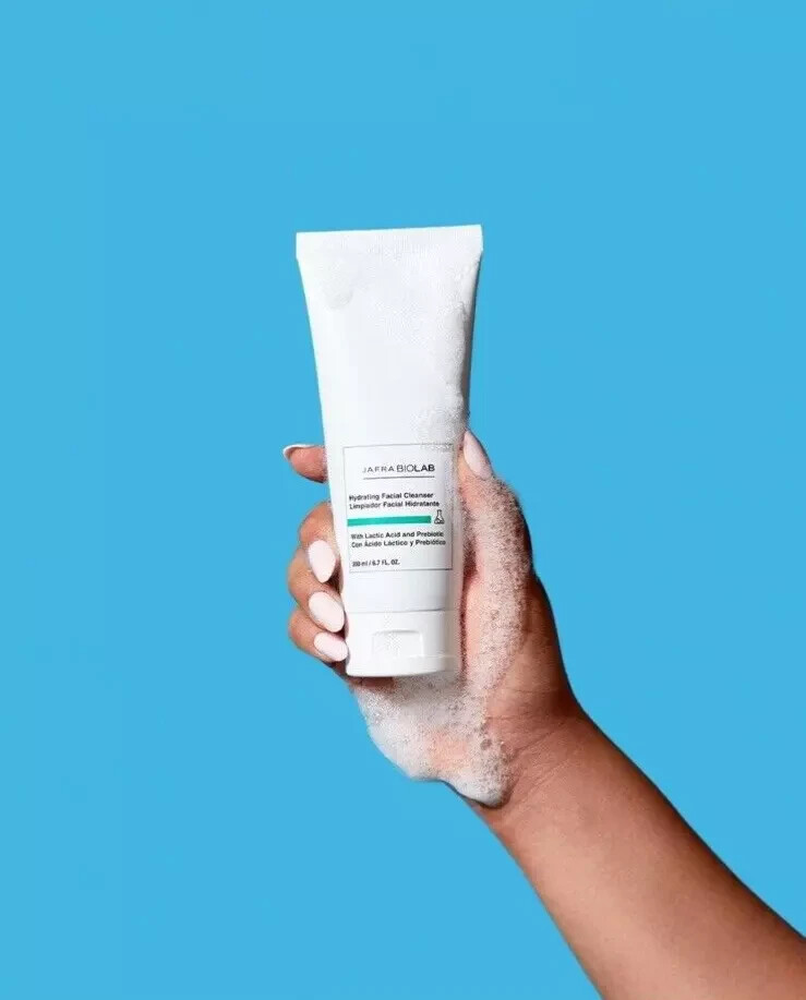 JAFRA BIOLAB HYDRATING FACIAL CLEANSER 6.7 FL OZ