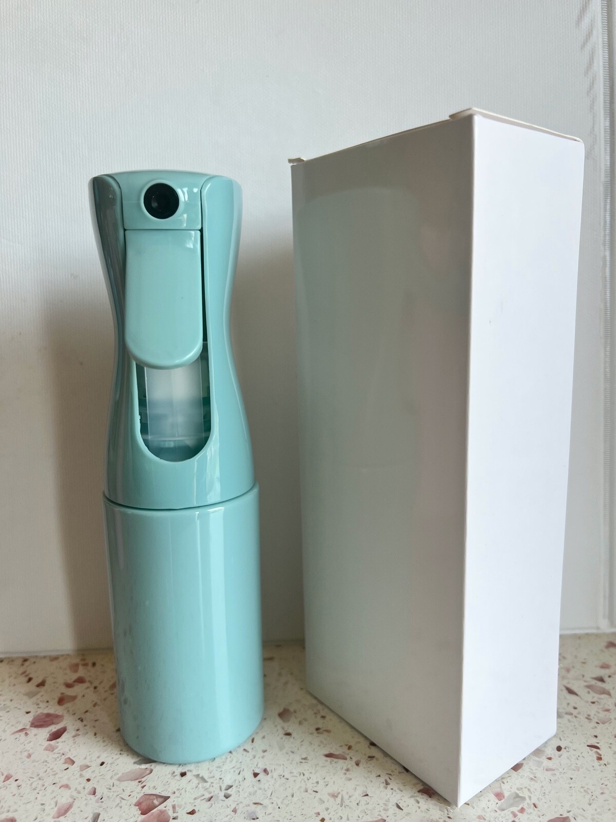 Spray Bottle – Fine Spray Colourful Bottles for Personal and Indoor/Indoor Use