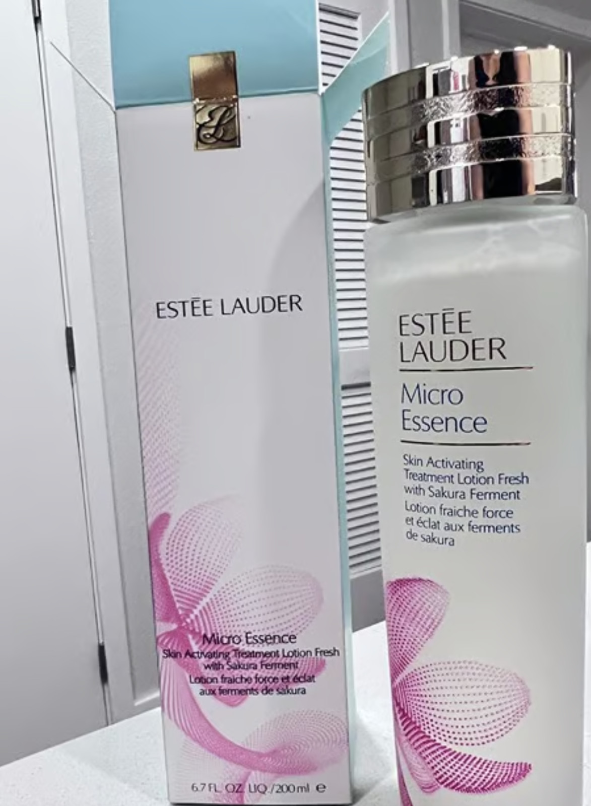 Estée Lauder Micro Essence Treatment Lotion Sakura Ferment 6.7oz / 200ml NIB