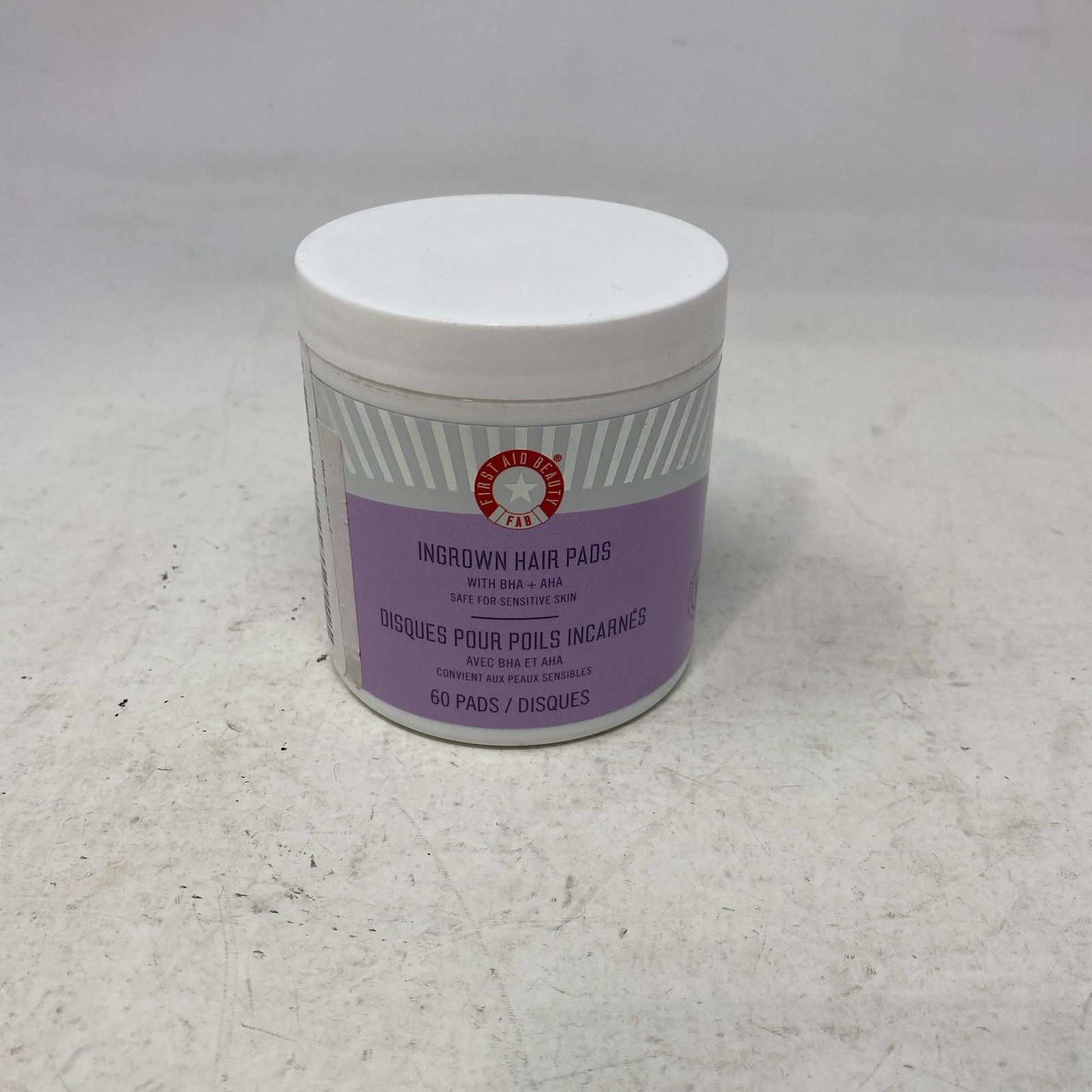 First Aid Beauty Ingrown Hair Pads BHA+AHA, 60 Pads, Purple/White